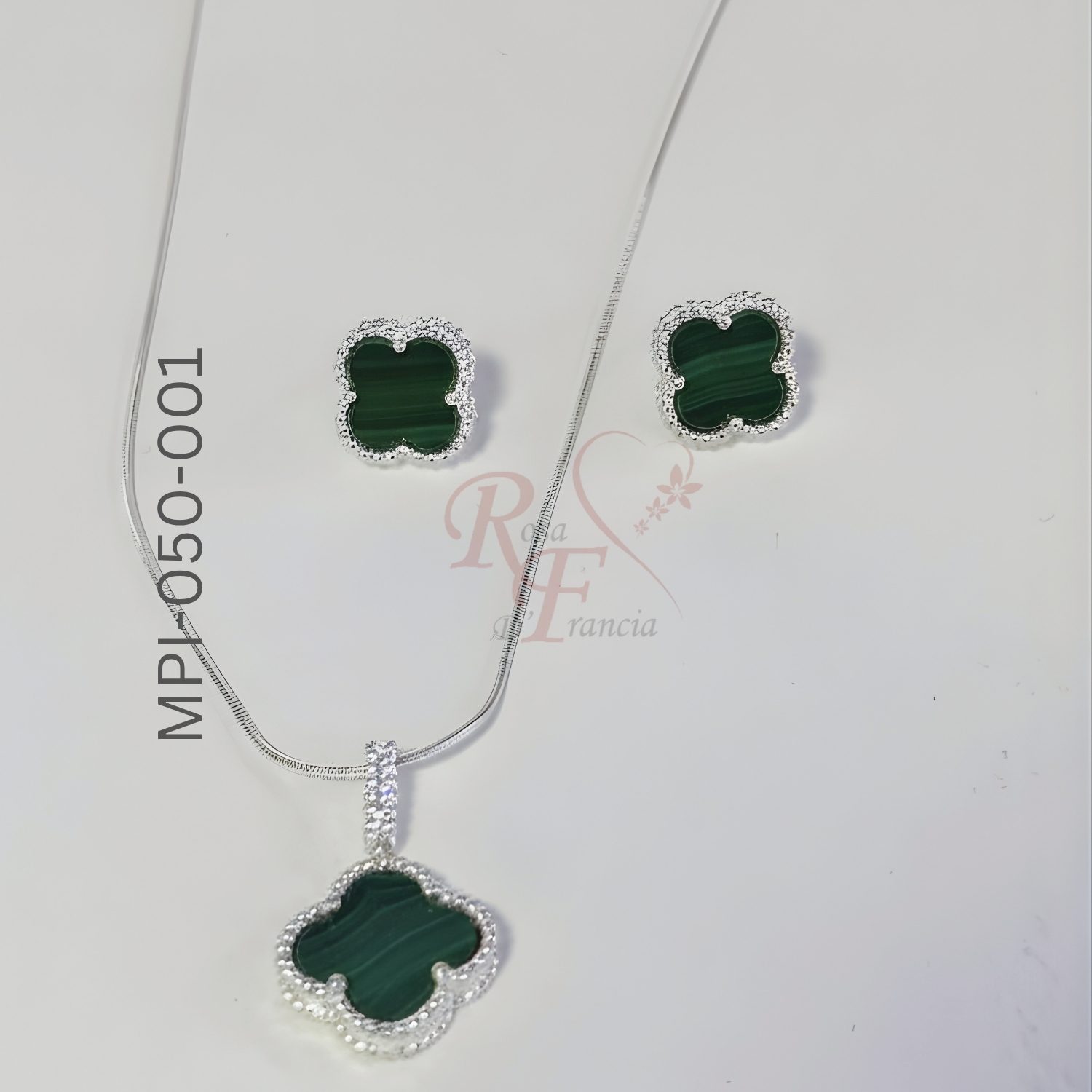 Juego de aretes y diges